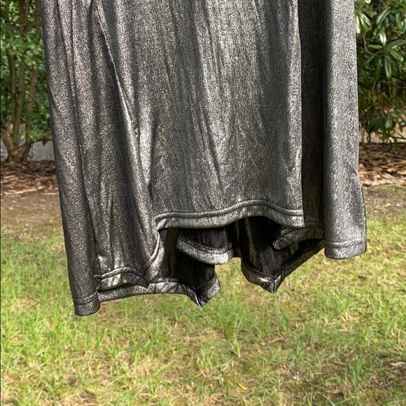 Jack Shimmery Top - Picture 3 of 4